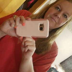 Meet your Posher, Shannon